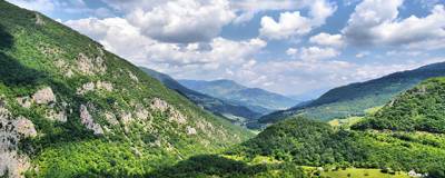 В горах Черногории погибла туристка из России