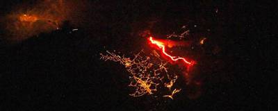 Извержение вулкана на острове Пальма засняли российские космонавты с МКС
