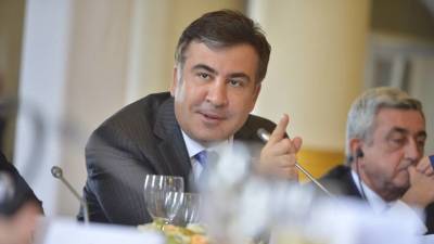 Партия Саакашвили занимает второе место на выборах в Грузии