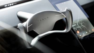 Bloomberg: Tesla побила рекорд по реализации электромобилей