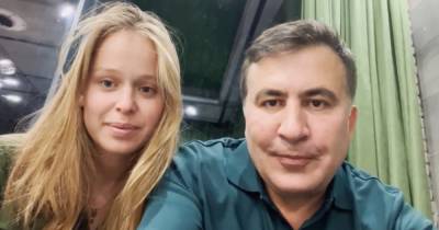 Любовница Саакашвили заявила, что он развелся с женой