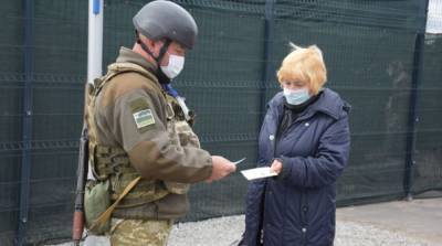 Боевики продолжают блокировать большинство КПВВ на Донбассе