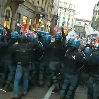 5 человек задержаны в Милане во время акции протеста против ковид-сертификатов