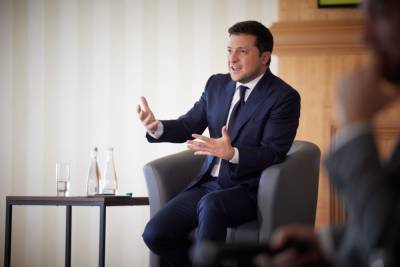 Зеленский: Комплексный план трансформации Украины должен способствовать росту экономики страны и, в частности, реинтеграции Донбасса