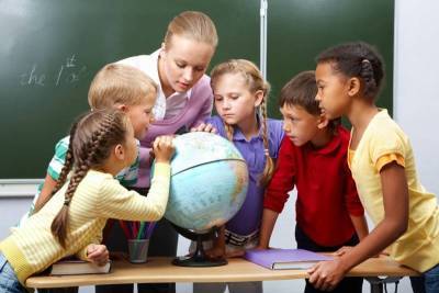 Будет ли выходной на День учителя в 2021 году, и как отметят праздник в российских школах