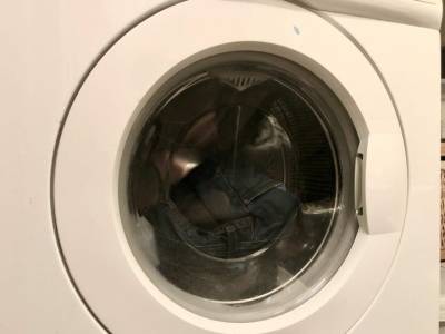 На кухонных полотенцах собирается больше бактерий, чем на полотенцах для ванной: Как часто их нужно стирать