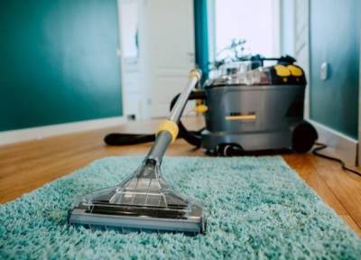 Инструменты и средства для химчистки, которые могут навредить вашему ковру