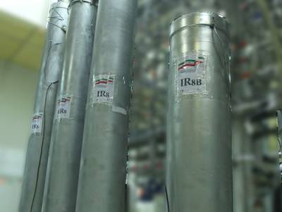 Власти Ирана: ядерный реактор в Араке запустят в течение года