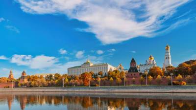 Синоптик пообещал москвичам теплое начало ноября