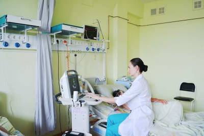 Врачи Мариинской больницы развеяли мифы об УЗИ