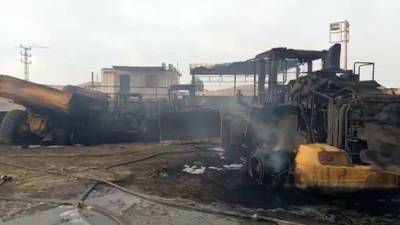 10 тракторов сгорели в каменоломне возле Димоны