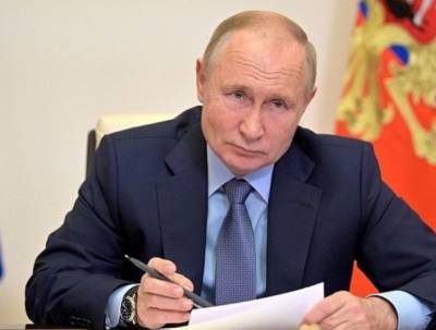 Путин проведёт в начале следующего месяца серию военных совещаний