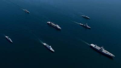 Учения или подготовка к атаке? — политолог о маневрах США и НАТО в Черном море