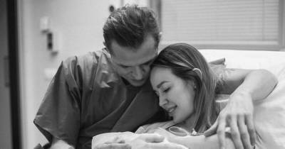 Дмитрий Тарасов - Анастасия Костенко - Дмитрий Тарасов показал своего новорожденного сына - skuke.net