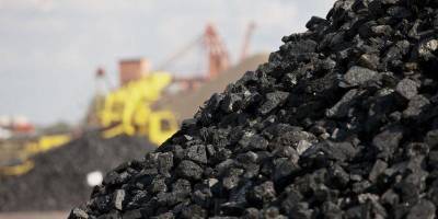 В правительстве объяснили прекращение поставок угля на Украину