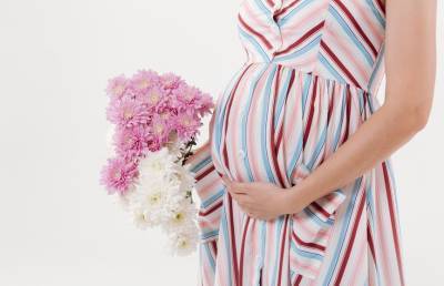 Как беременным женщинам избежать тяжелого течения COVID-19? Рекомендации Минздрава