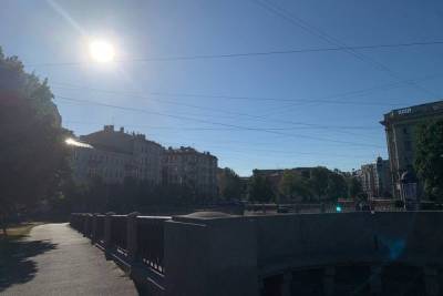 Мощный антициклон с северо-запада принесет тепло в Петербург