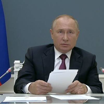 Путин призвал страны Группы двадцати ускорить вопрос признания вакцин от коронавируса