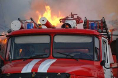 На Рублевском шоссе в Москве загорелся автобус