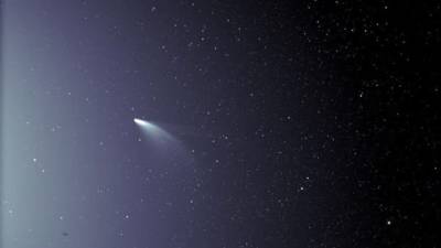 К Земле приближается мега-комета и мира