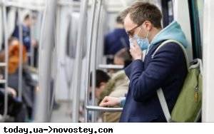 Штраф 17 тысяч гривен грозит пассажирам столичного метрополитена, у которых не будет ковид-сертификата