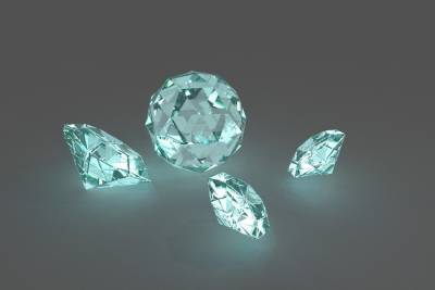 Женщина случайно нашла дома бриллиант стоимостью 2,7 млн долларов