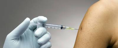 Правительство России одобрило идею двух оплачиваемых выходных при вакцинации от COVID-19