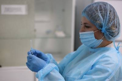 Прививки от COVID-19 будут ставить в нерабочие дни в трех ТЦ Читы
