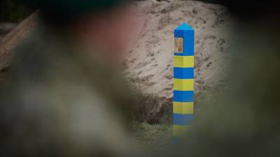 Несколько чиновников США и ЕС обеспокоены «наращиванием» войск РФ у границы с Украиной