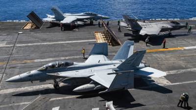 «Схема с псевдо дельта-лямда крылом»: ВМС США показали будущую замену истребителя F/A-18E/F Super Hornet