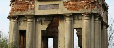 В Мариуполе старое заброшенное кладбище хотят превратить в культурный объект