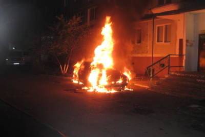 В выходные в Марий Эл горели квартира и автомобиль