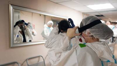 В России выявили максимальные за пандемию 40 993 случаев COVID-19 за сутки