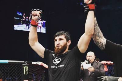 Чеченский боец Анкалаев одержал победу на UFC-267