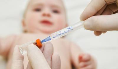 ВЦИОМ: россияне гораздо меньше боятся прививки, чем вакцинации
