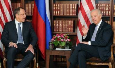 Лавров пообщался с Байденом во время обеда на саммите G20