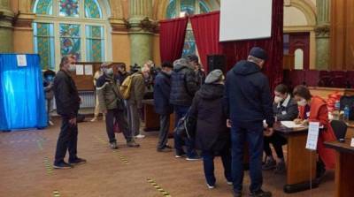 Выборы мэра Харькова: явка остается низкой