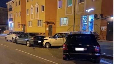 В Калининграде пьяный водитель устроил массовое ДТП