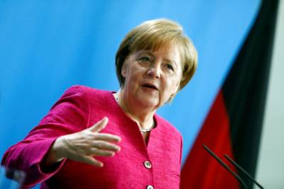 Меркель подчеркнула роль газа при энергетическом переходе