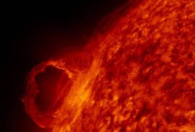 ФИАН: на Земле началась вызванная вспышкой на Солнце магнитная буря