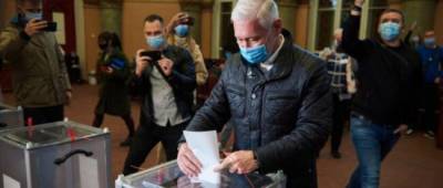 Опубликованы первые экзитполы выборов мэра Харькова