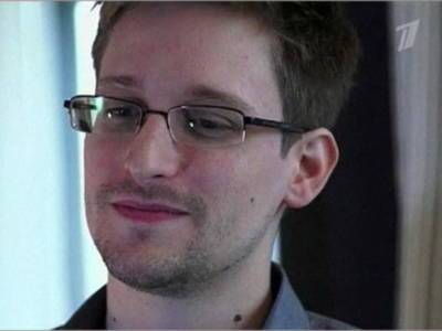 Сноуден нашел «смешное» в публикации «досье Пандоры»