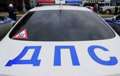 Автобус с пассажирами упал в кювет в Красноярском крае, пострадали пять человек