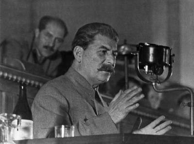 «За русский народ!»: что не так с самым знаменитым тостом Сталина