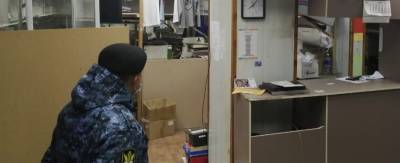В Иркутске сотрудники ФССП выселили мини-типографию из арендованного помещения - runews24.ru - Россия - Иркутск - Приангарья