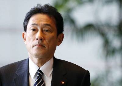 Фумио Кисид - Есихидэ Суги - Фумио Кисиду занял в парламент пост нового премьер-министра Японии - vm.ru - Япония - Премьер-Министр