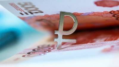 Финансист объяснила недооцененность рубля