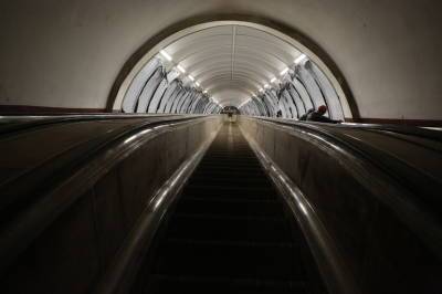 Станция метро «Чёрная речка» перестала пускать пассажиров