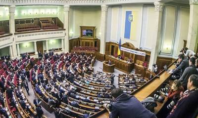 В четверг пройдет внеочередное заседание Верховной Рады