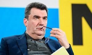 Максим Назаров - В.Зеленский - «Звезда» украинской политики - geo-politica.info - Украина